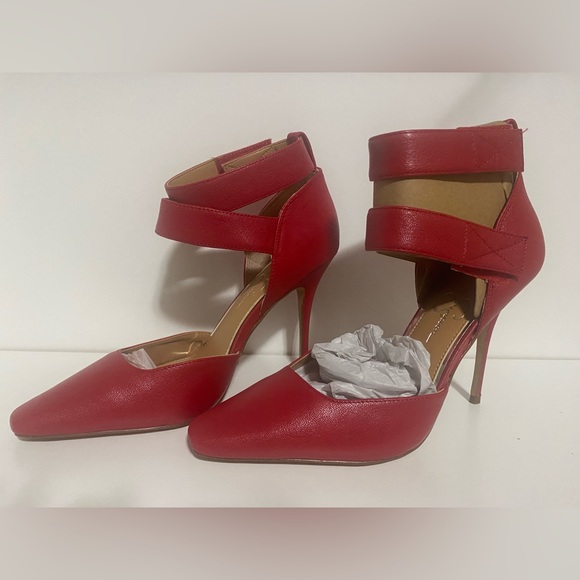 🌸🌸NEW Red Ankle Strap Heels - 8.5m 🌸🌸🌸 - Picture 2 of 4